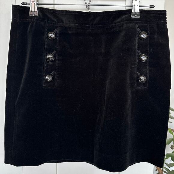 Banana Republic Sailor Style Black Velvet Velour Mini Skirt, Size 6, Like New - Picture 1 of 6